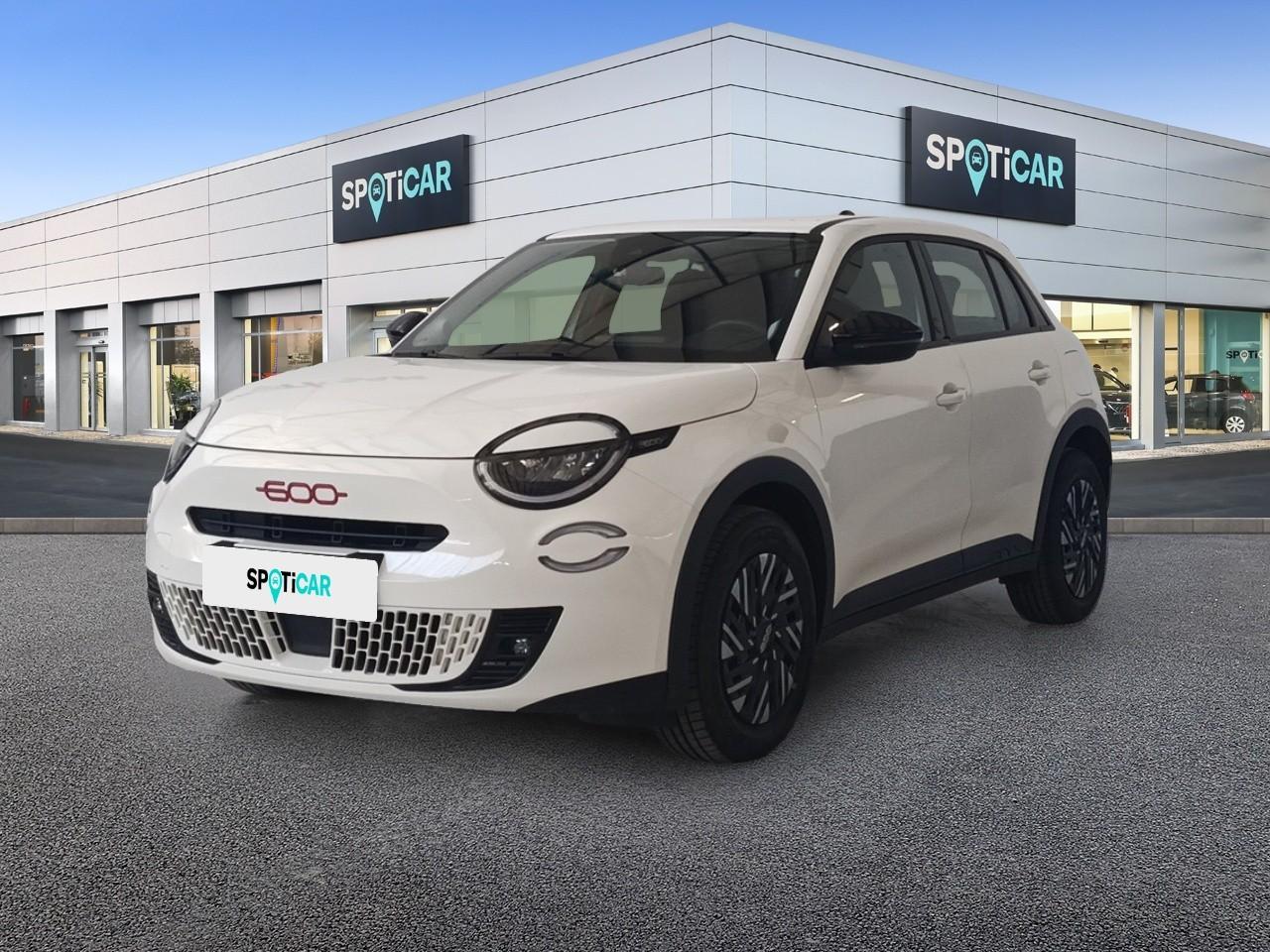 FIAT FIAT 600 Usado Branco eléctrico 2024