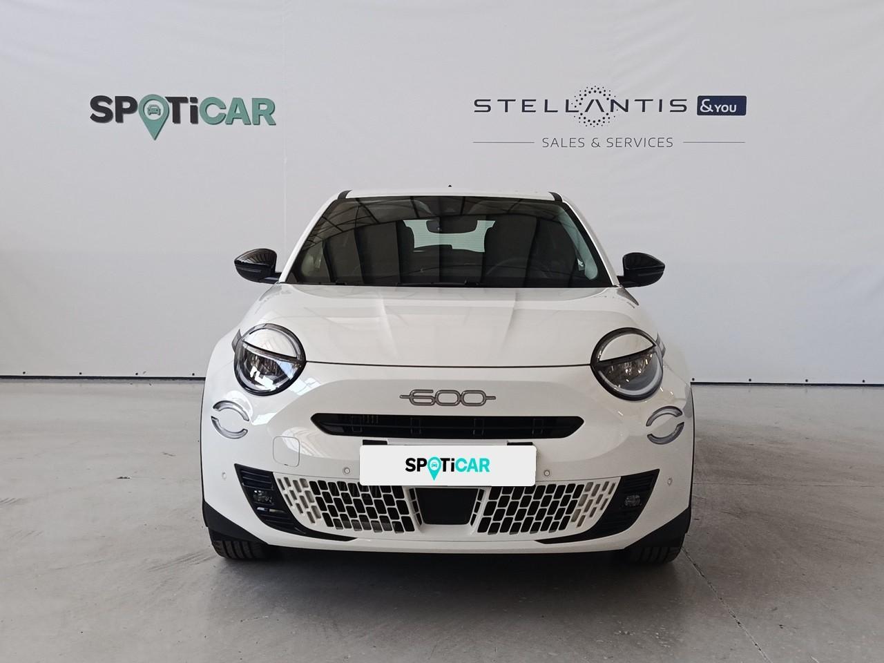 fiat 600 hybrid 1.2 145cv dct - — photo 2