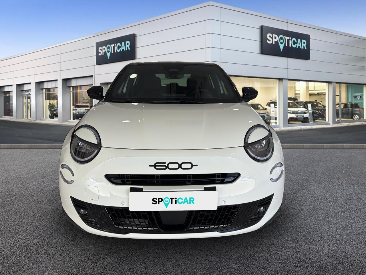 fiat 600 1.2 hybrid sport — photo 4