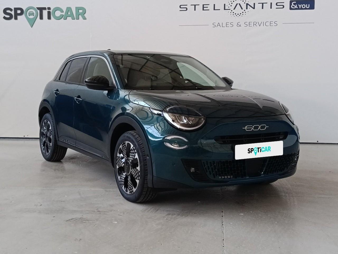fiat 600 hybrid 1.2 145cv la prima — photo 3