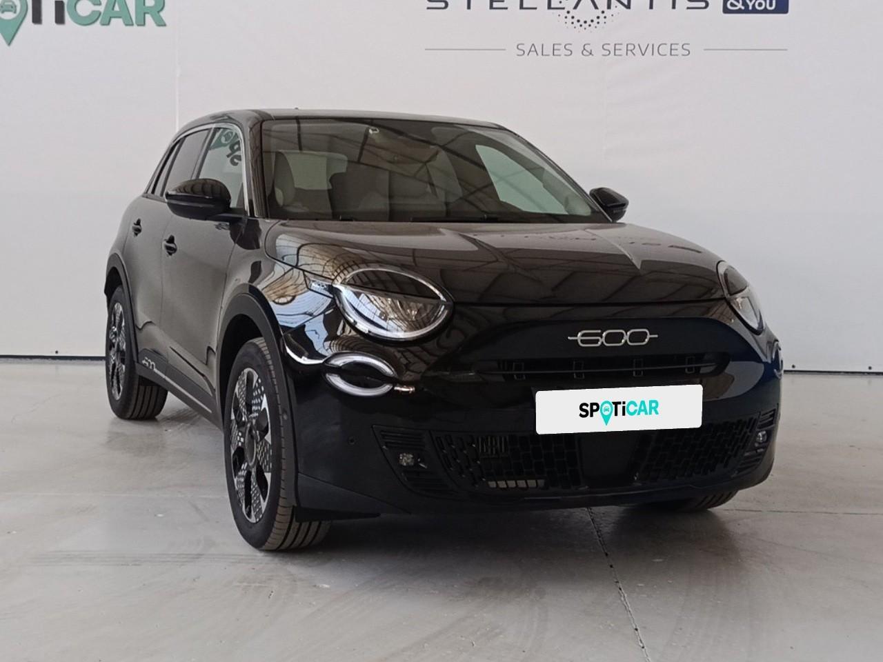 fiat 600 hybrid 1.2 145cv la prima — photo 3