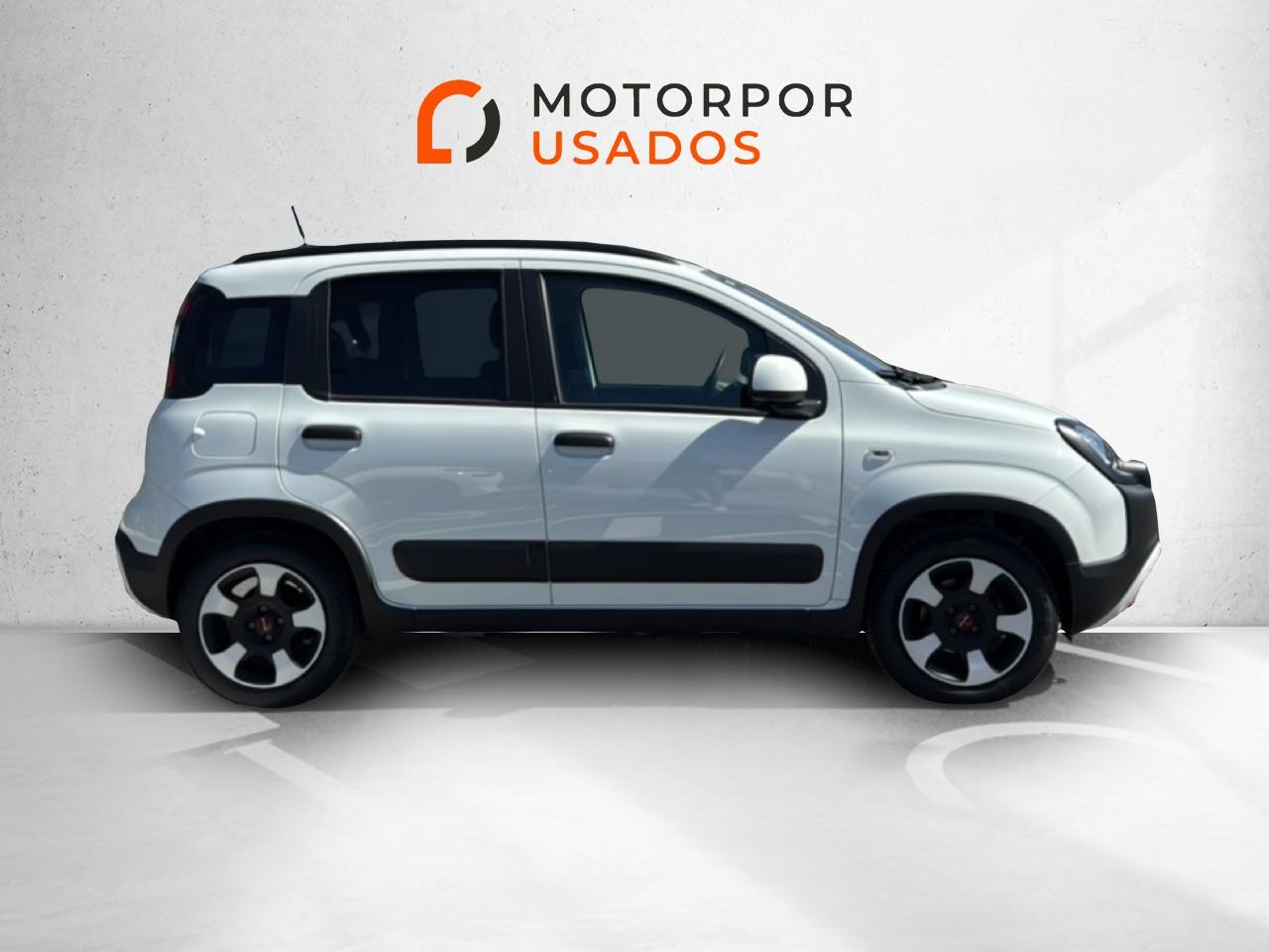 Fiat Panda 1.0 Hybrid Cross — photo 4