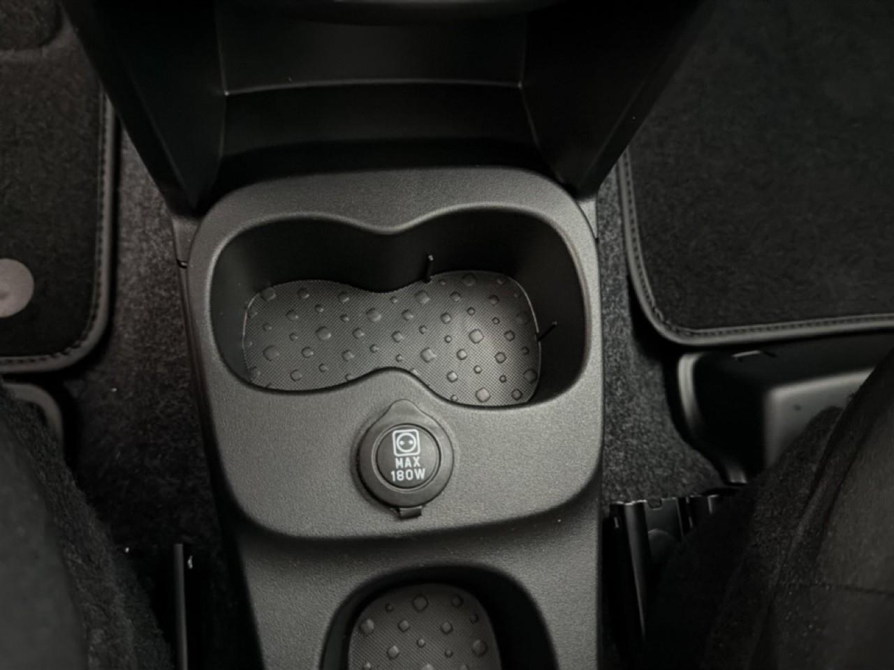 Fiat Panda 1.0 Hybrid — photo 3