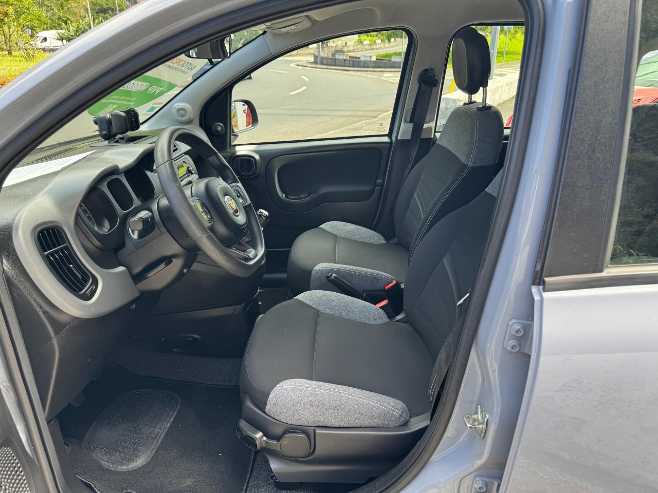 fiat panda 1.0 mild hybrid — photo 4