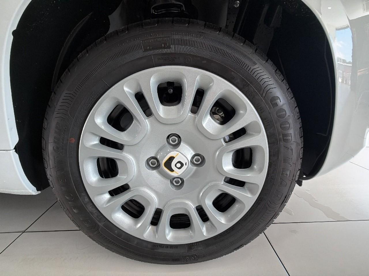 fiat pandina 1.0 hybrid icon — photo 2