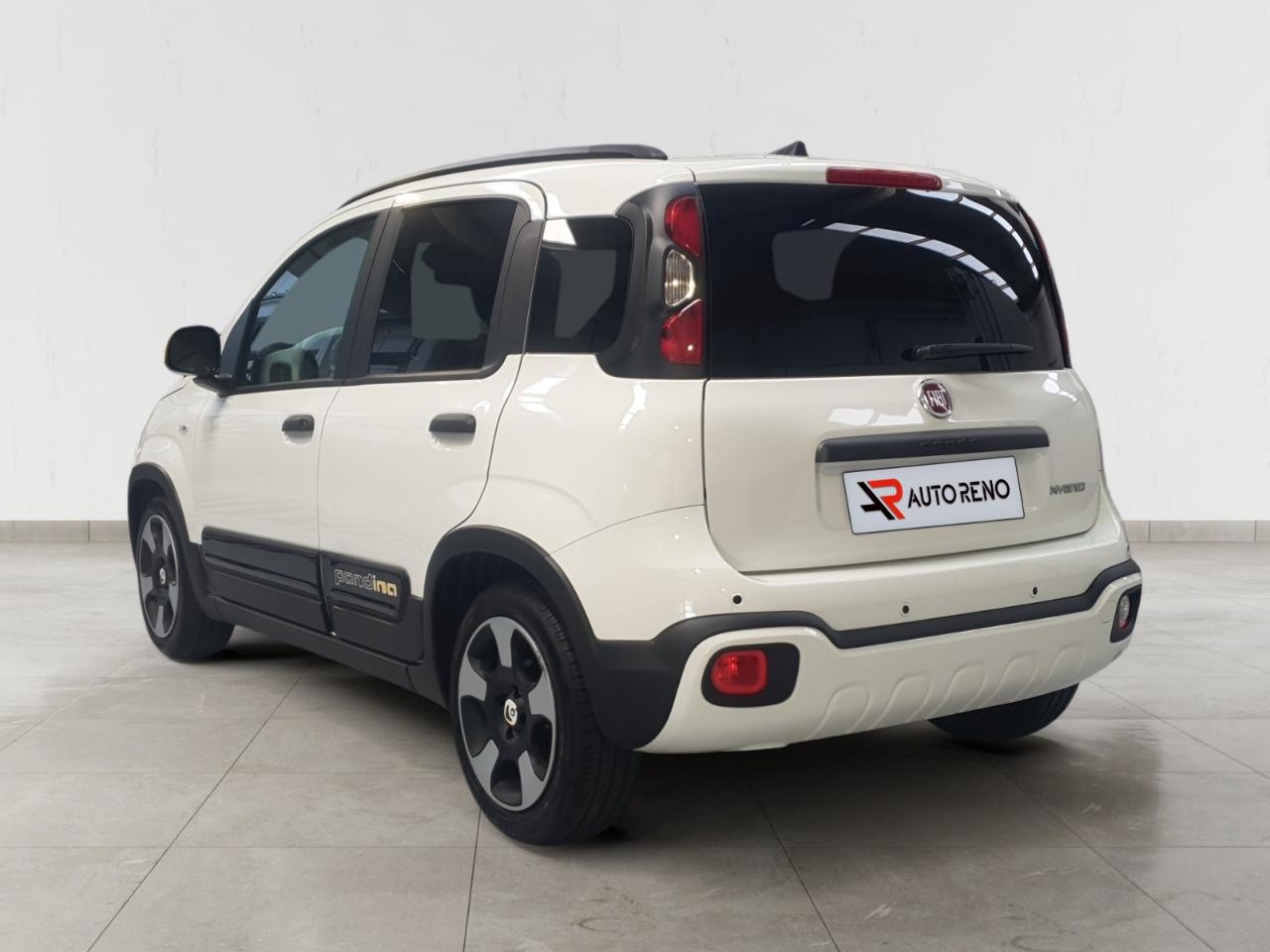 fiat pandina 1.0 hybrid — photo 3