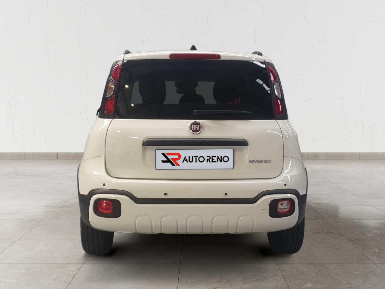 fiat pandina 1.0 hybrid — photo 4