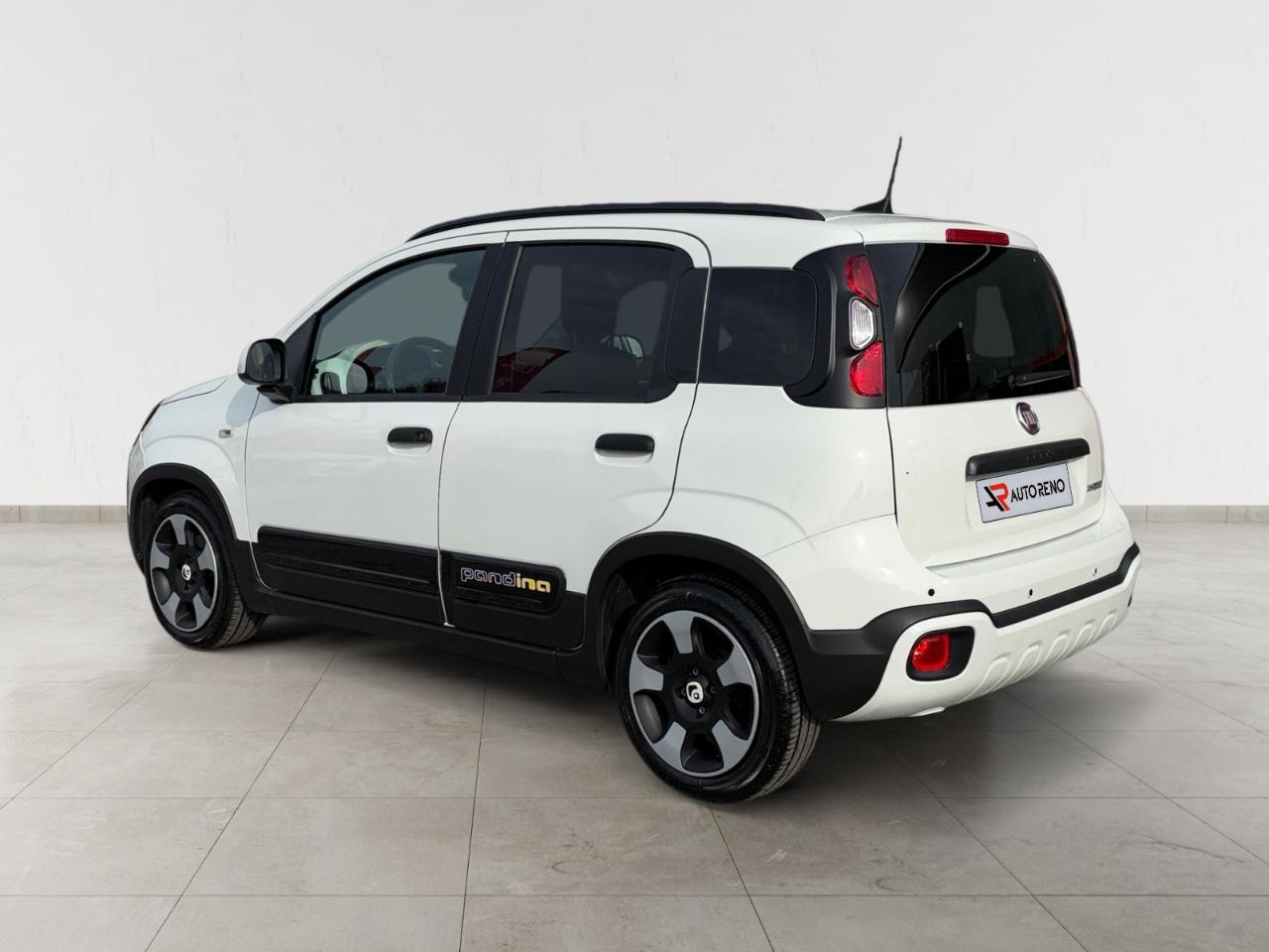 fiat pandina 1.0 hybrid — photo 3