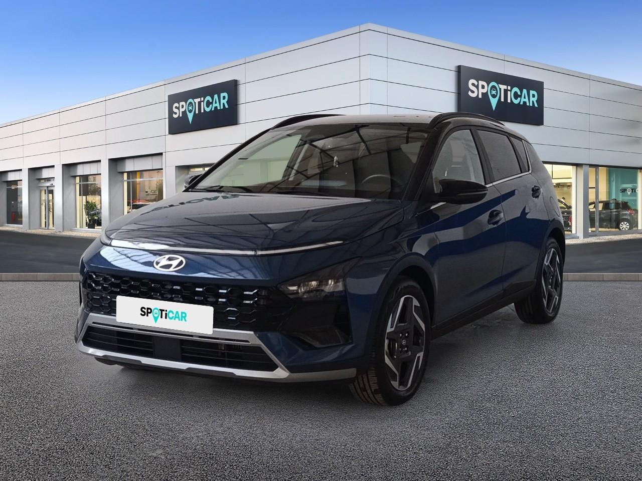 HYUNDAI HYUNDAI BAYON Usado Azul Gasolina 2024