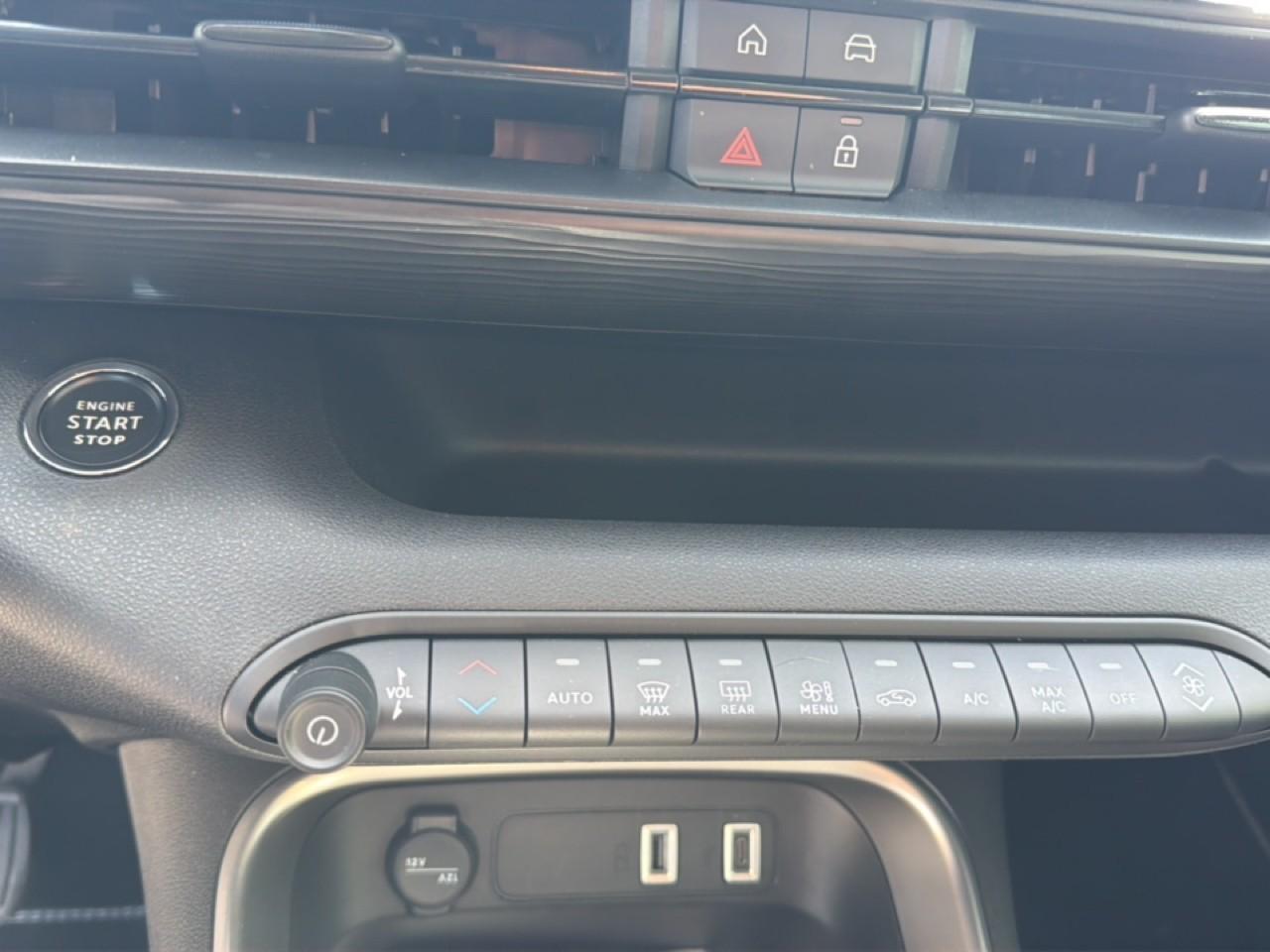 jeep avenger 1.2 tg altitude — photo 5
