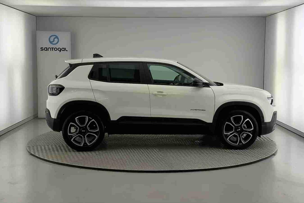 jeep avenger 1.2 gse t3 altitude — photo 2