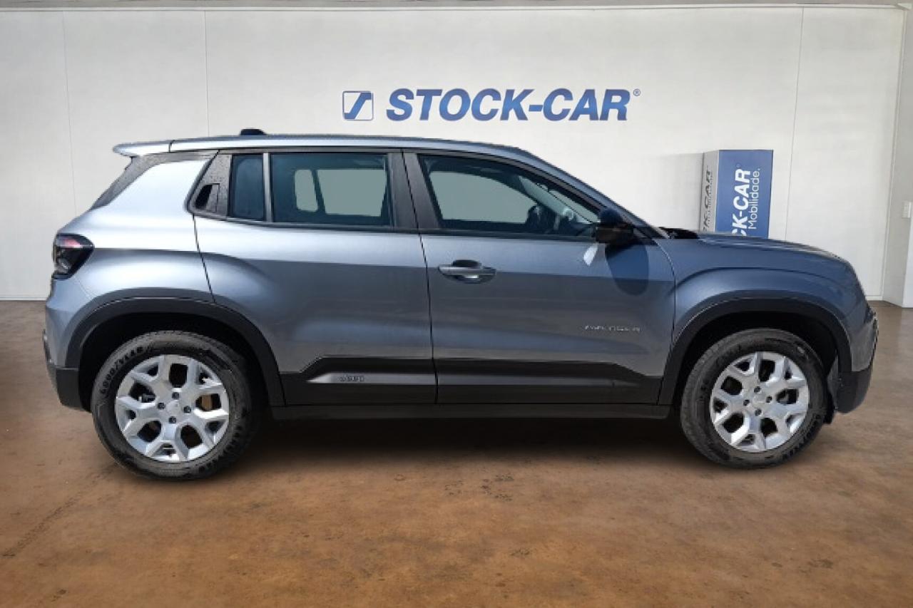 jeep avenger 54 kwh altitude — photo 4