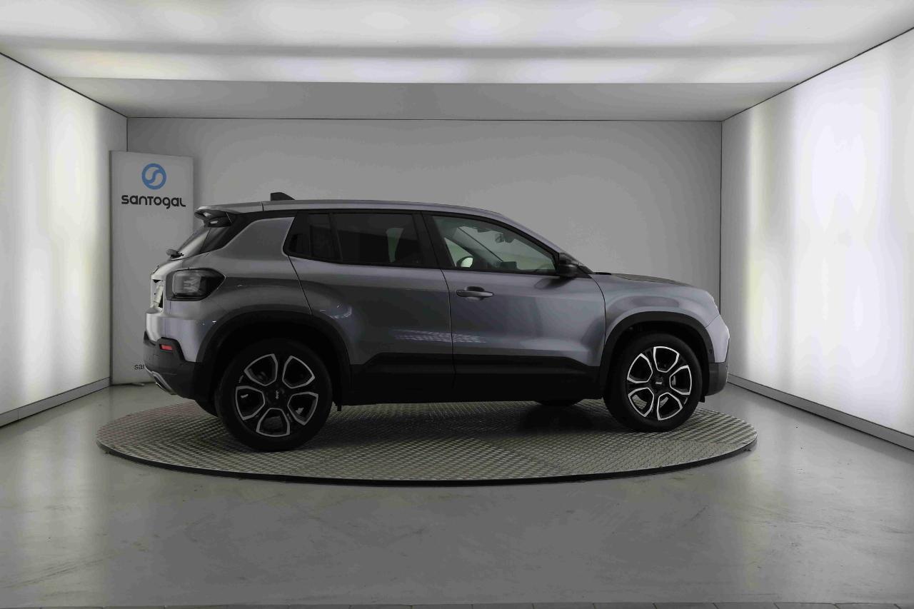 jeep avenger 1.2 gse t3 altitude — photo 5