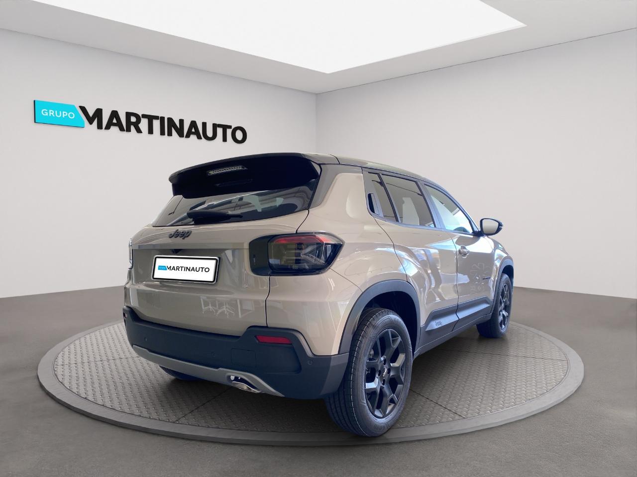jeep avenger 1.2 e-hybrid black edition dct — photo 5