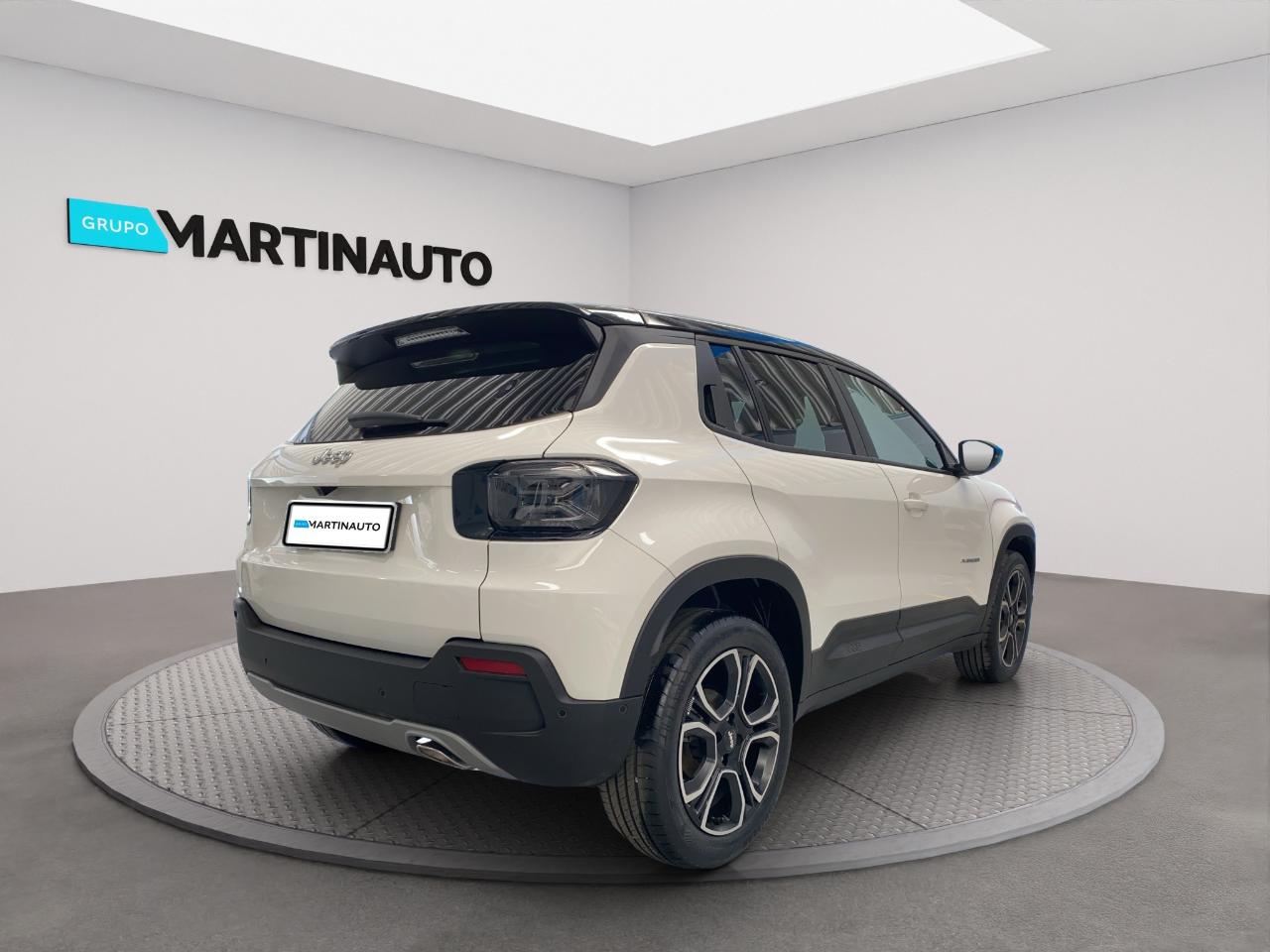 jeep avenger 1.2 tg altitude — photo 5