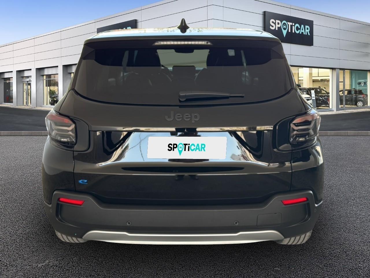 jeep avenger 54 kwh black edition — photo 5