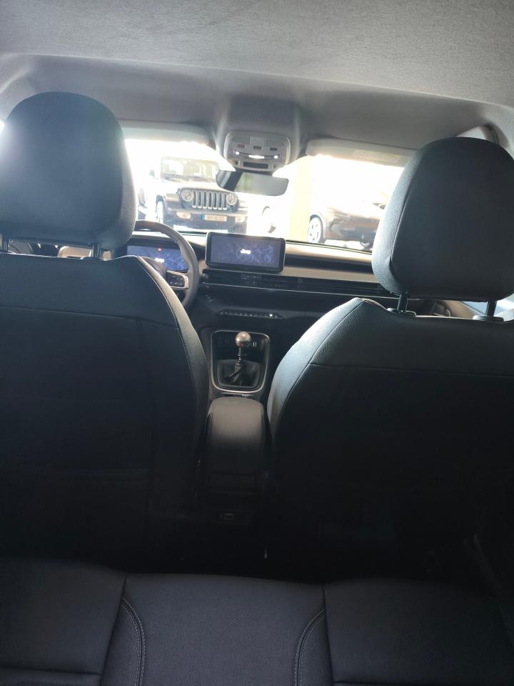 jeep avenger 1.2 gse t3 summit — photo 5