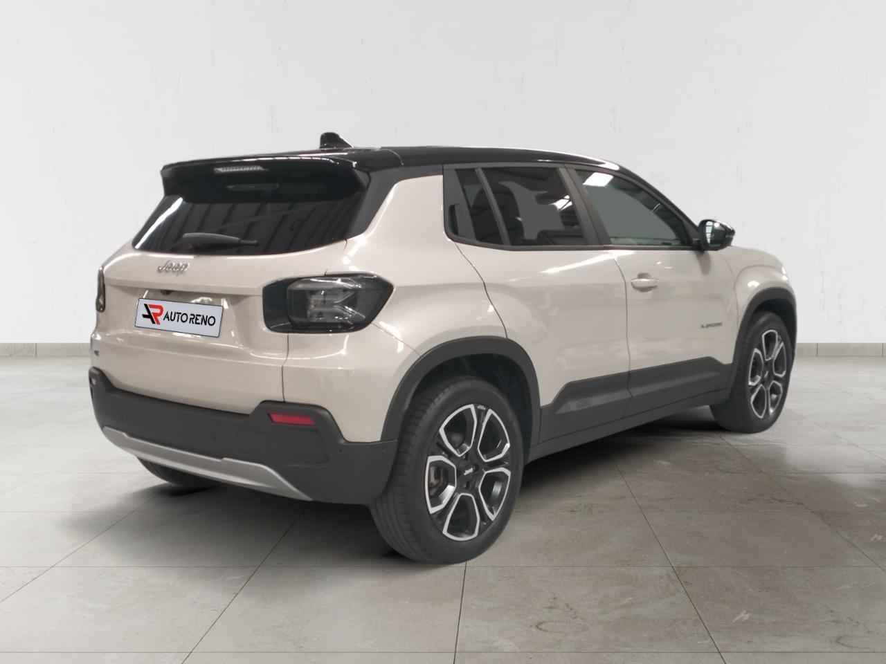 jeep avenger 54 kwh summit — photo 5