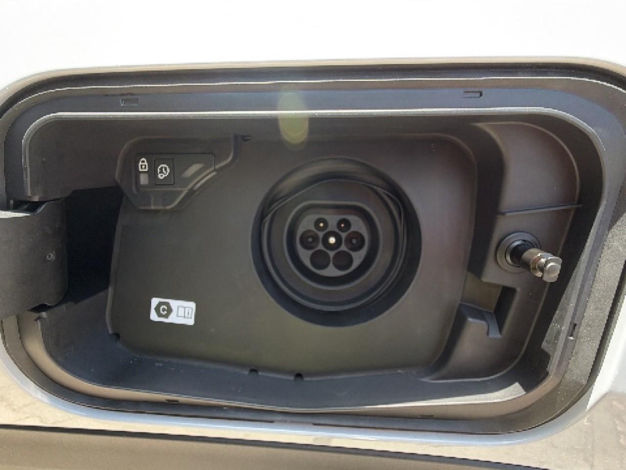 jeep compass 1.6 e-hybrid plug-in altitude — photo 2