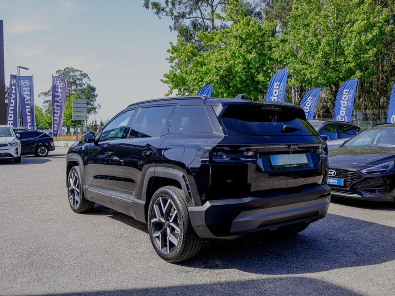 jeep compass 74 kwh first edition — photo 4