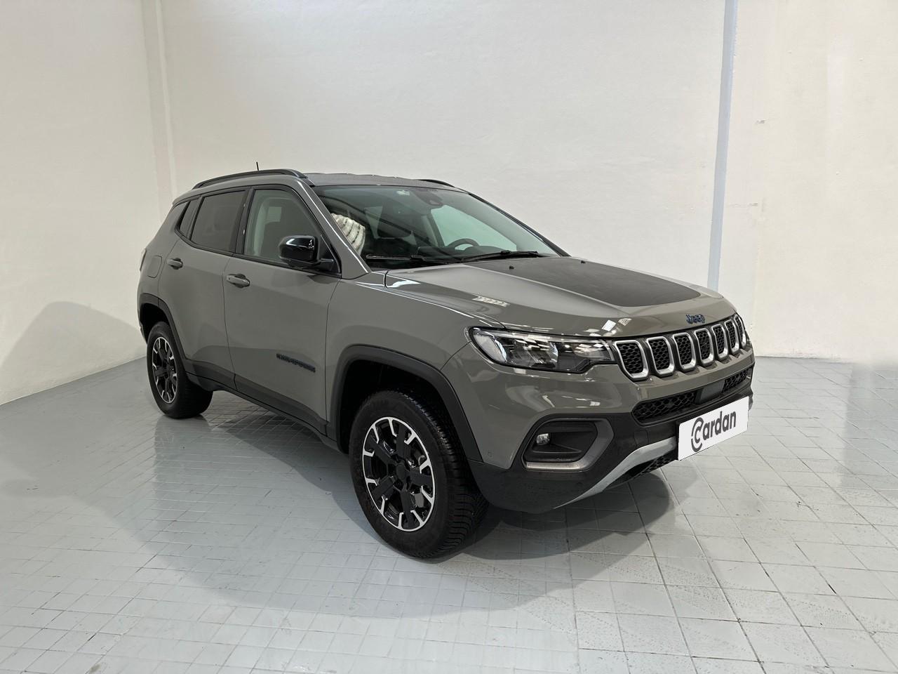 jeep compass 1.3 tg upland — photo 3