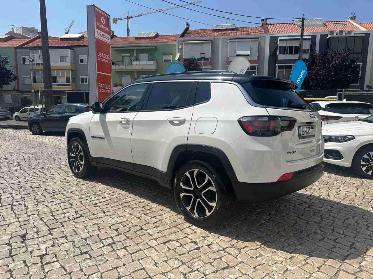 jeep compass 1.3 tg 4xe limited — photo 4