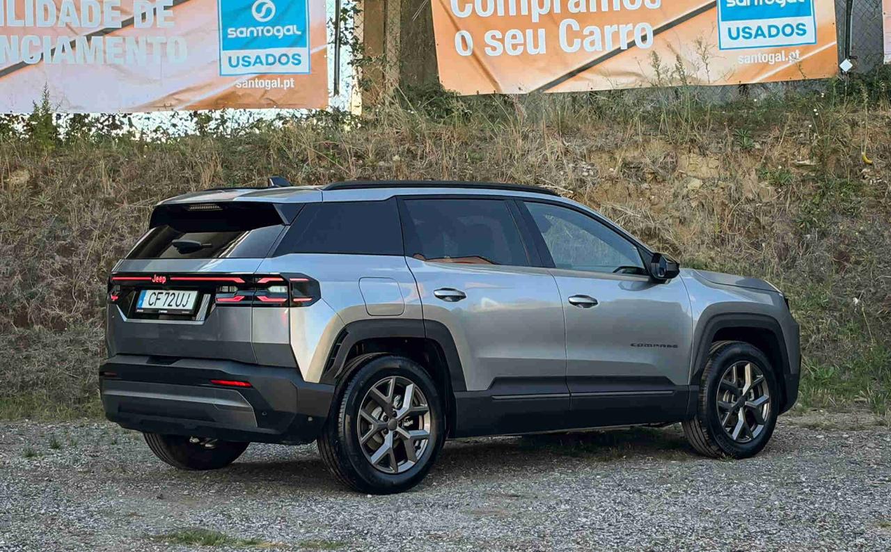 jeep compass 1.2 e-hybrid altitude dct6 — photo 4