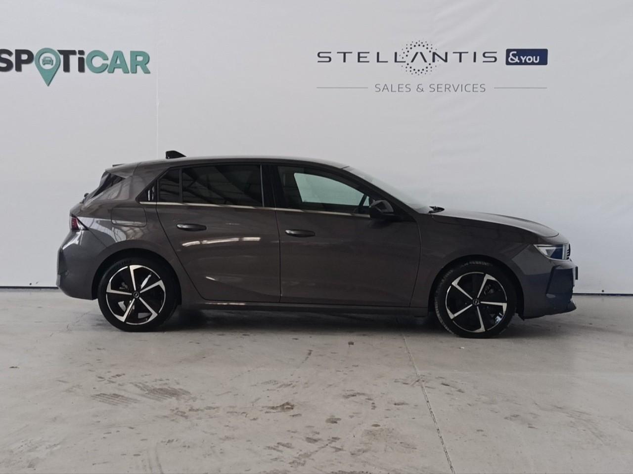 opel astra 1.5d 130cv s/s  at8 elegance — photo 4