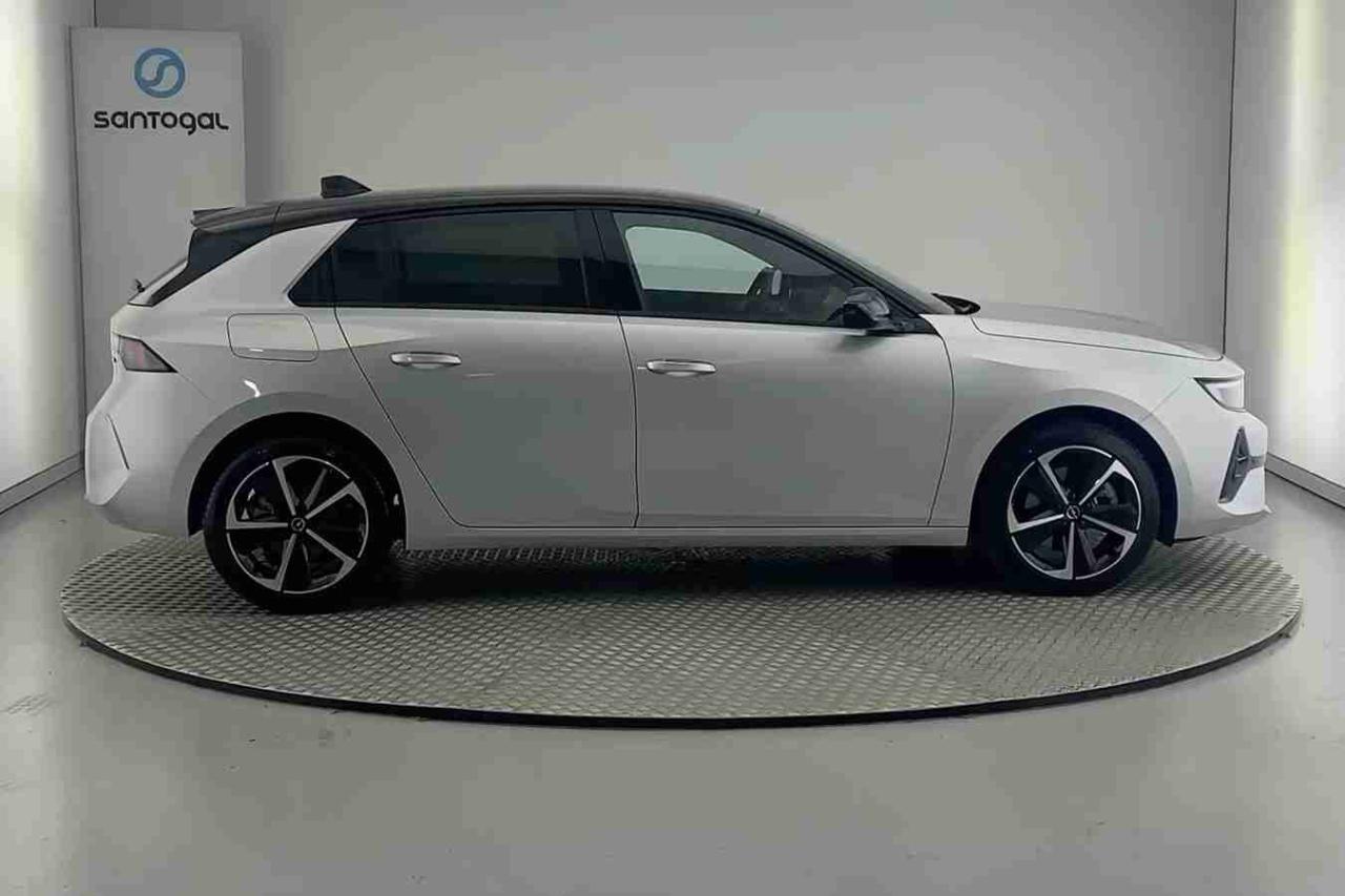 opel astra 1.2 t hybrid gs edct — photo 2