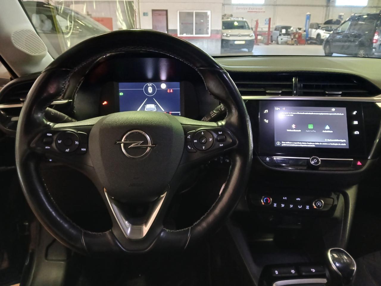 Opel Corsa 1.5 D Elegance — photo 3