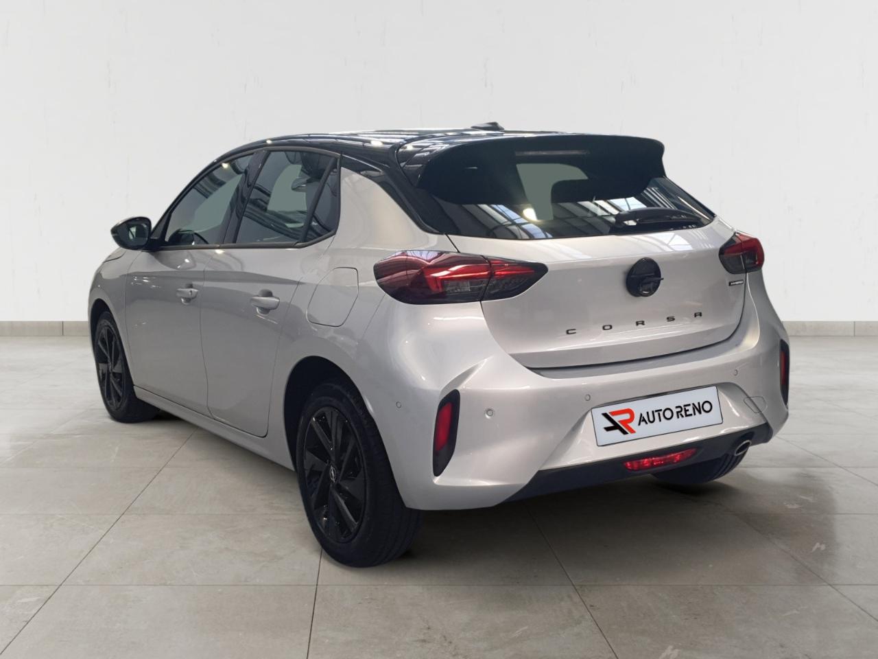 opel corsa 1.2 t hybrid gs edct — photo 3