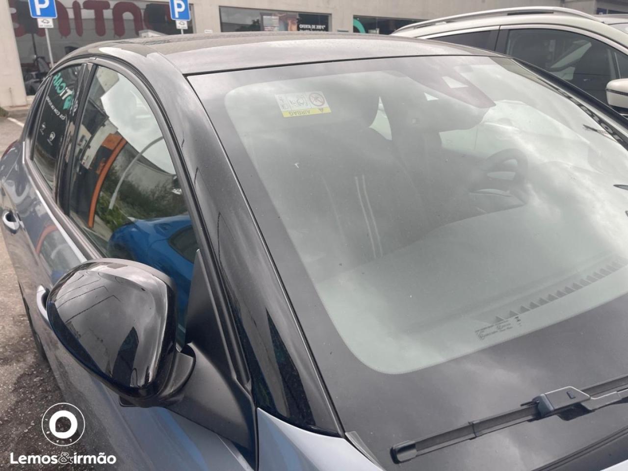 opel corsa 1.2 turbo 100cv gs — photo 4
