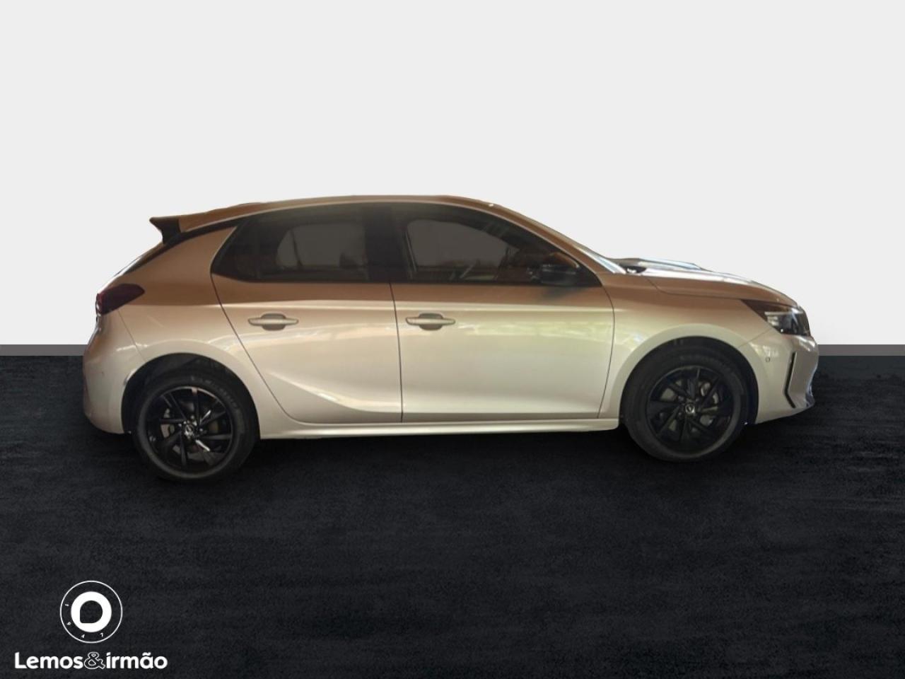 opel corsa 1.2 turbo hybrid 110cv gs cdc6 — photo 4
