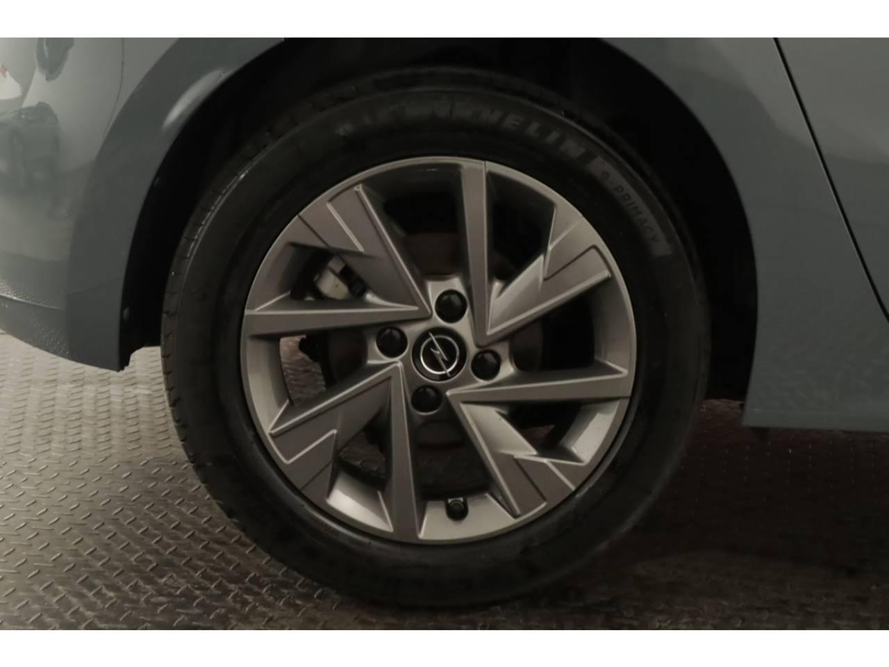 opel corsa 1.2 turbo 100cv  ca8 edition — photo 5
