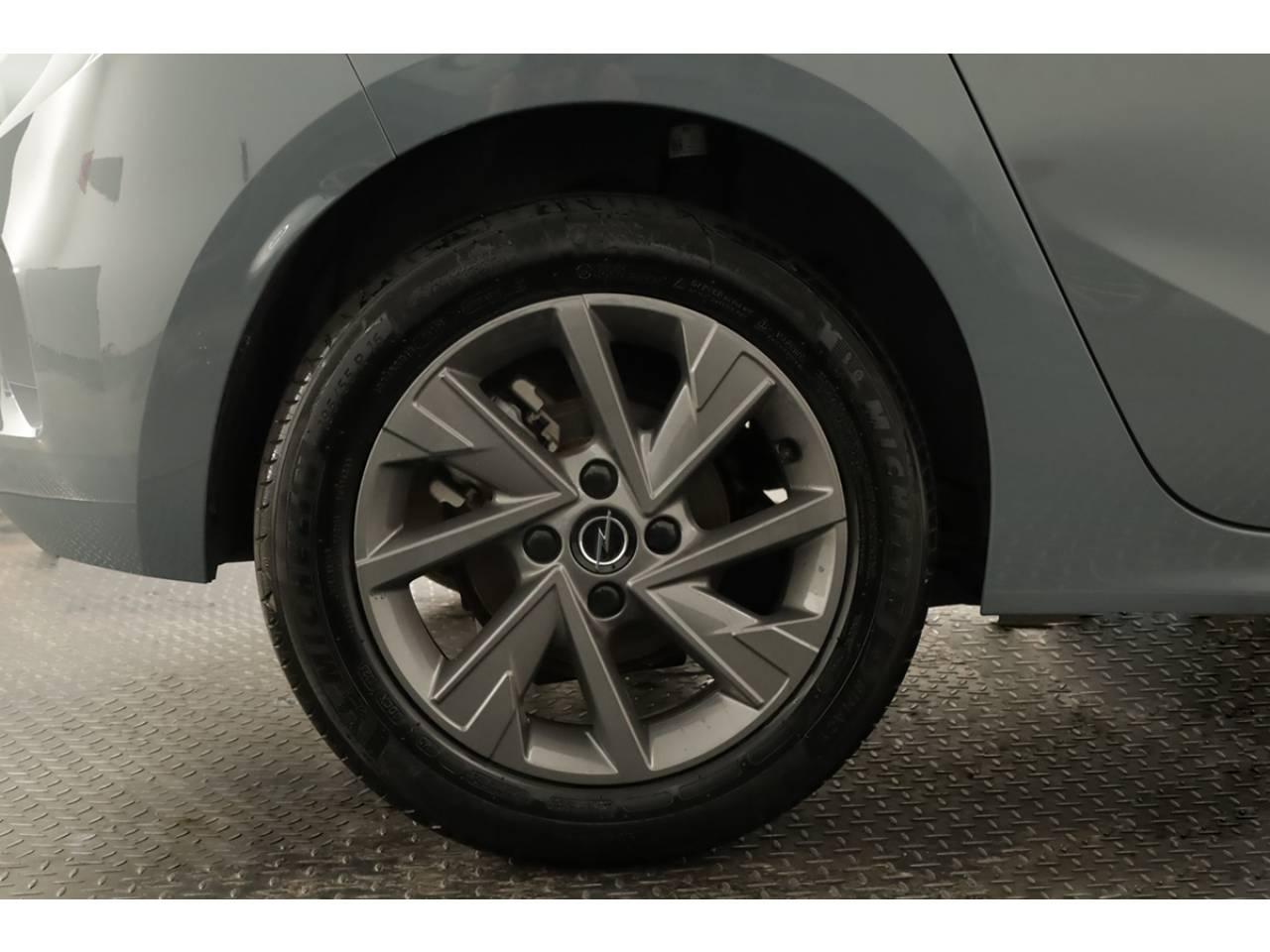 opel corsa 1.2 turbo 100cv  ca8 edition — photo 5