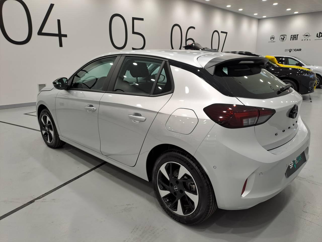 opel corsa 115 kw bateria 51 kw edition — photo 4