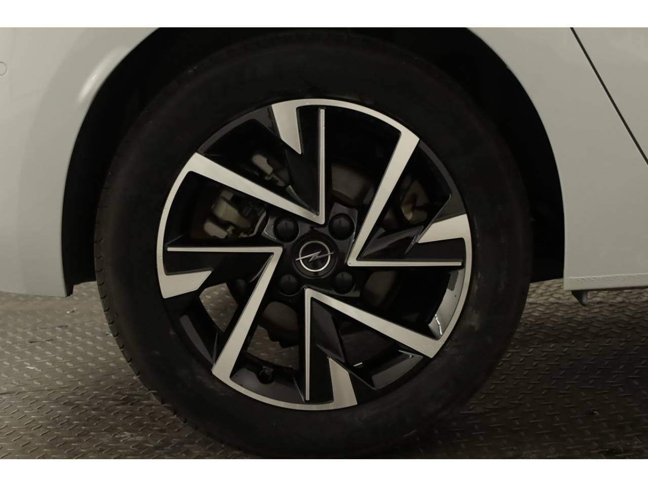 opel corsa 1.2 turbo 100cv  cm6 gs — photo 5