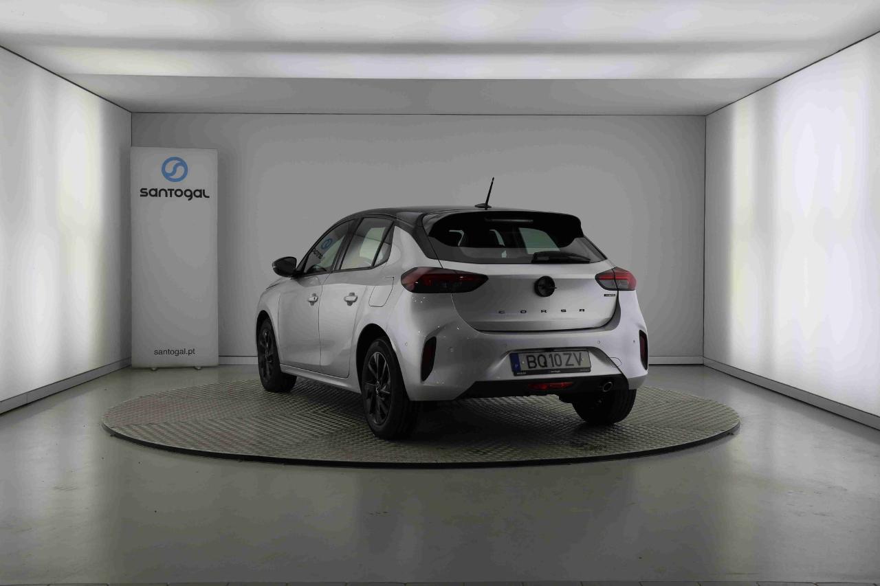 opel corsa 1.2 t hybrid gs edct — photo 4