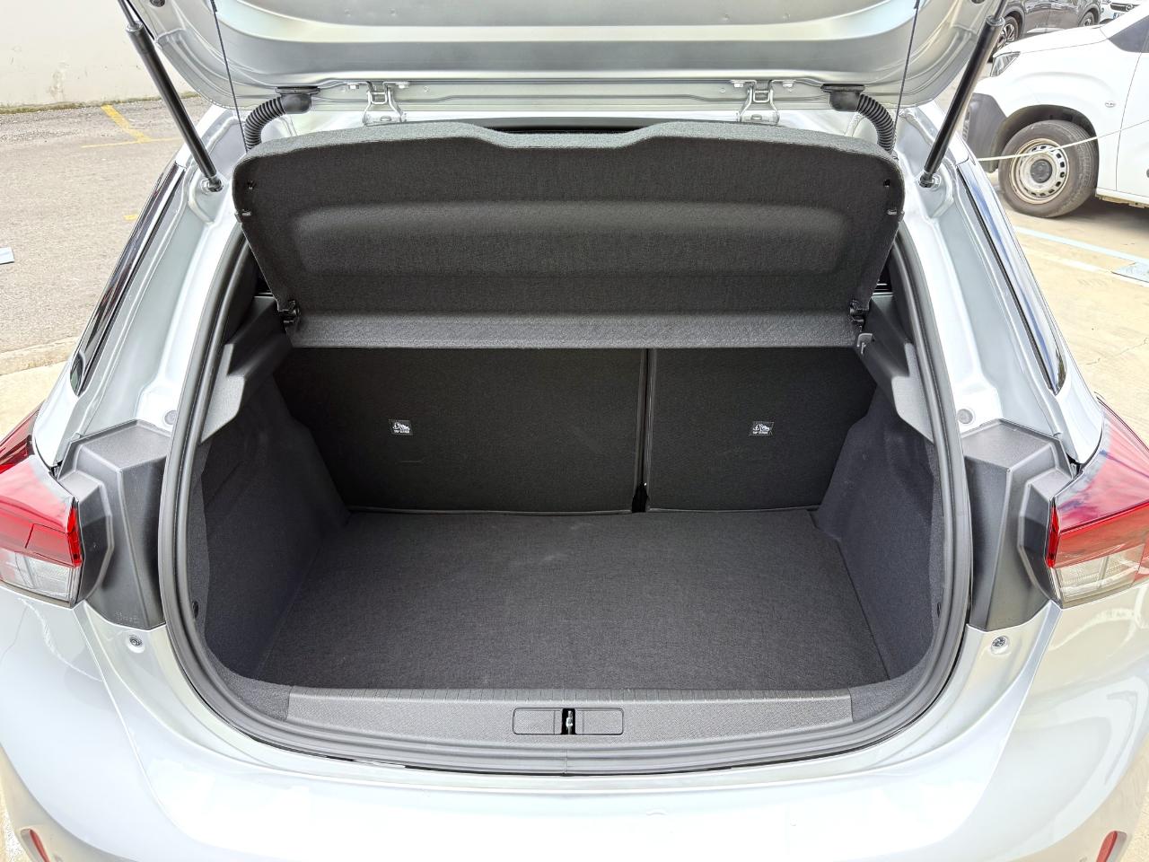 opel corsa corsa-e e-edition — photo 5