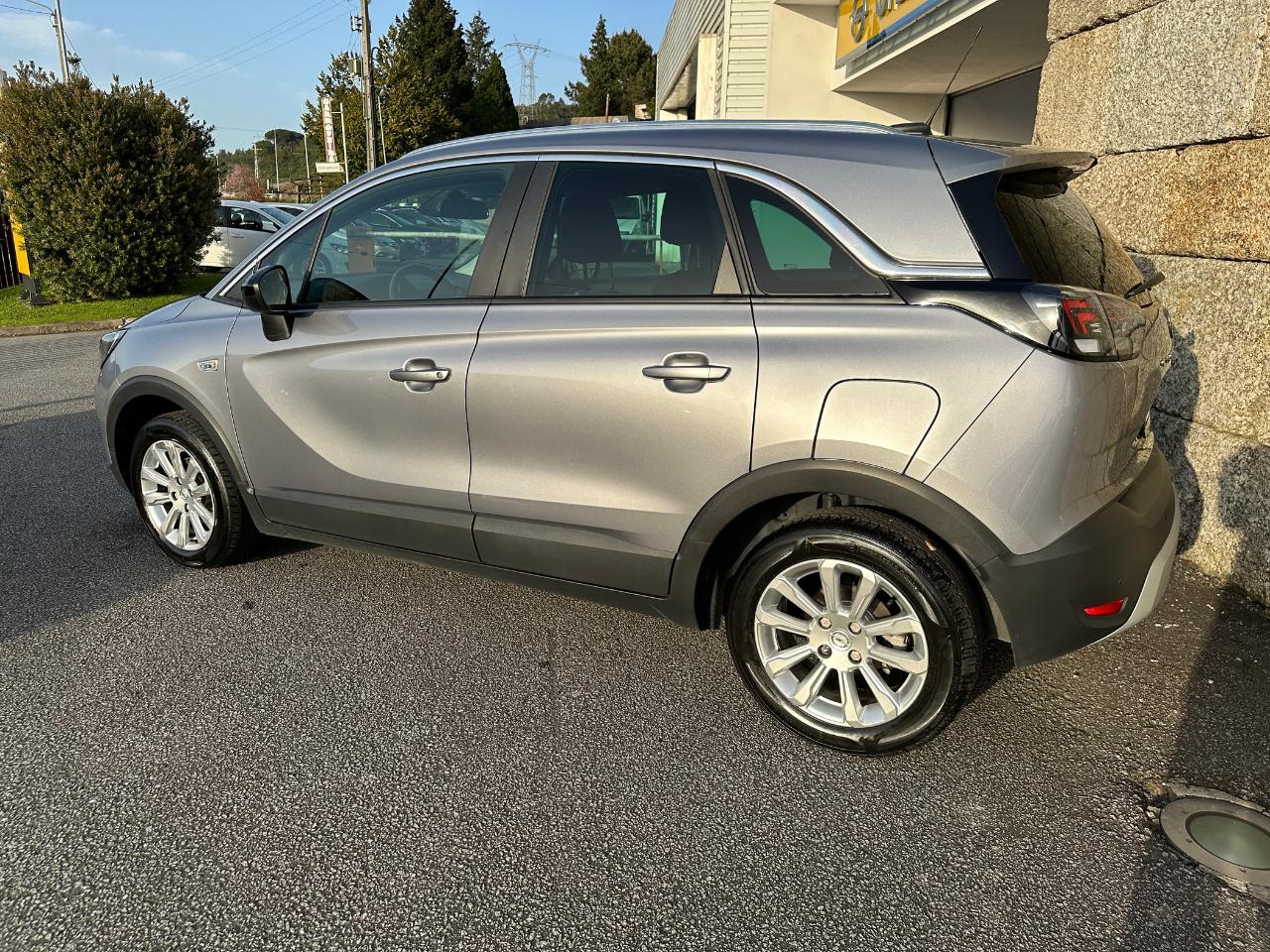 opel crossland elegance 1.5tdi — photo 4