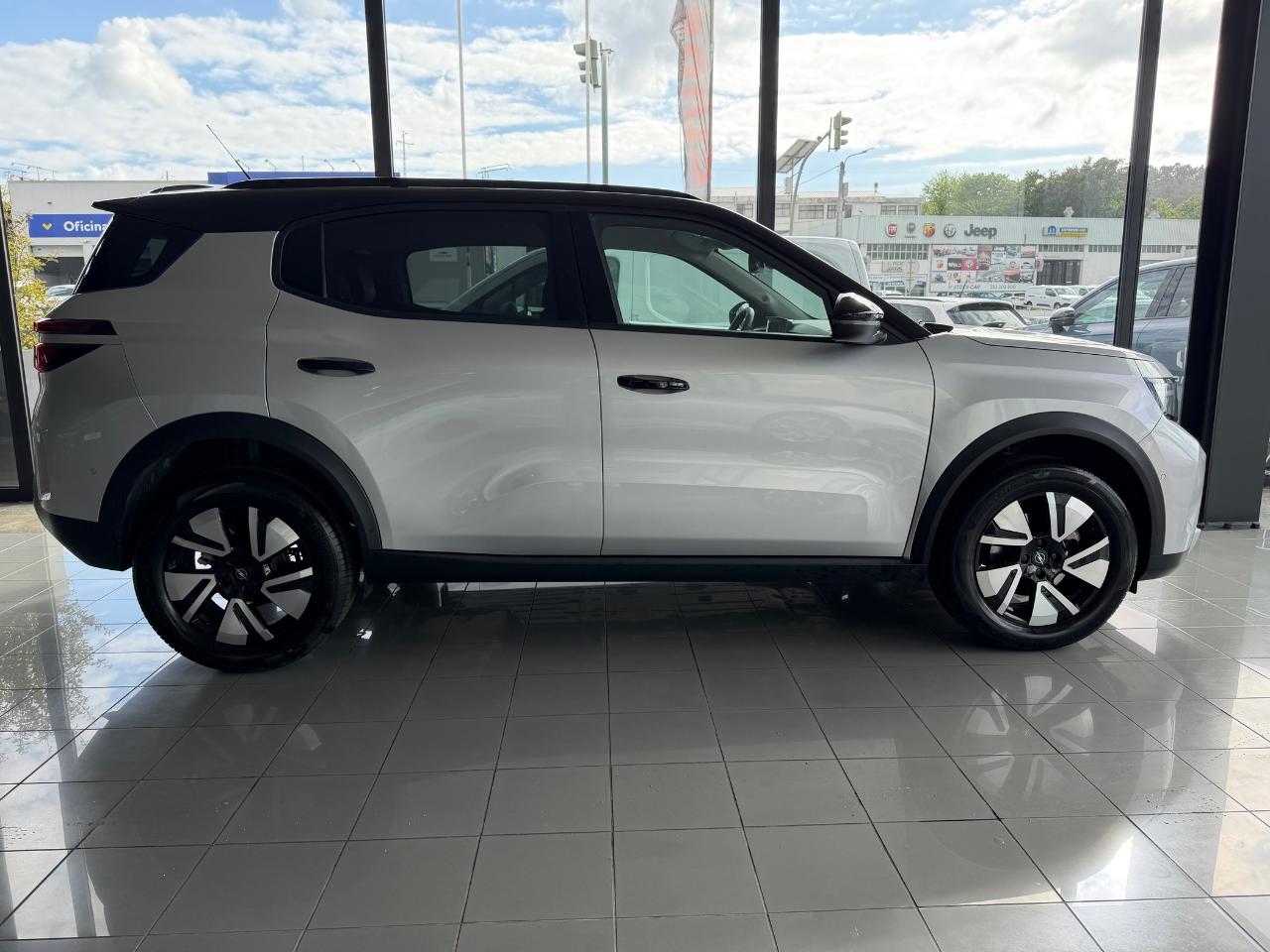 opel frontera 1.2 hybrid gs edct — photo 4