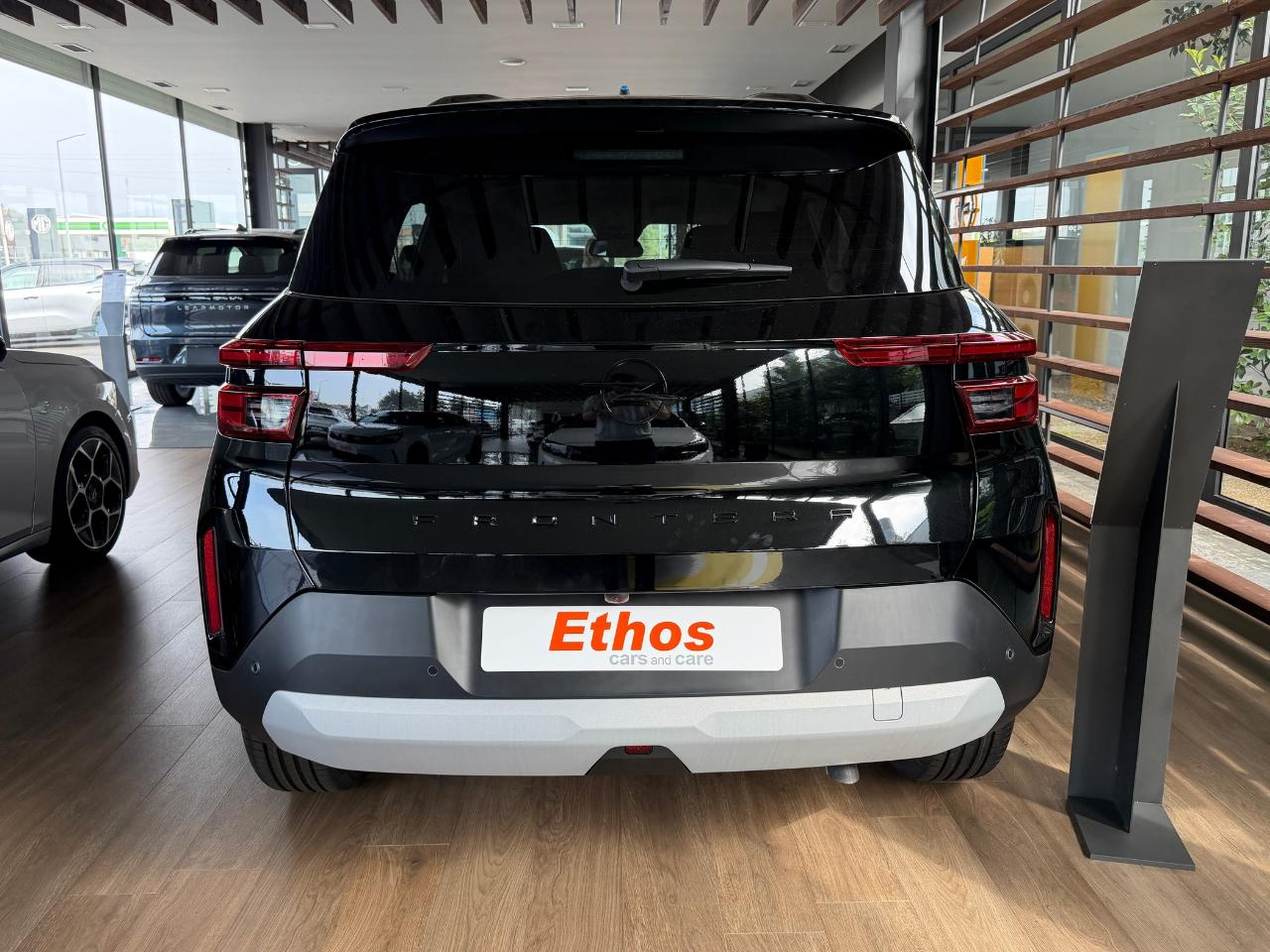 opel frontera hybrid gs 1.2 145cv — photo 3