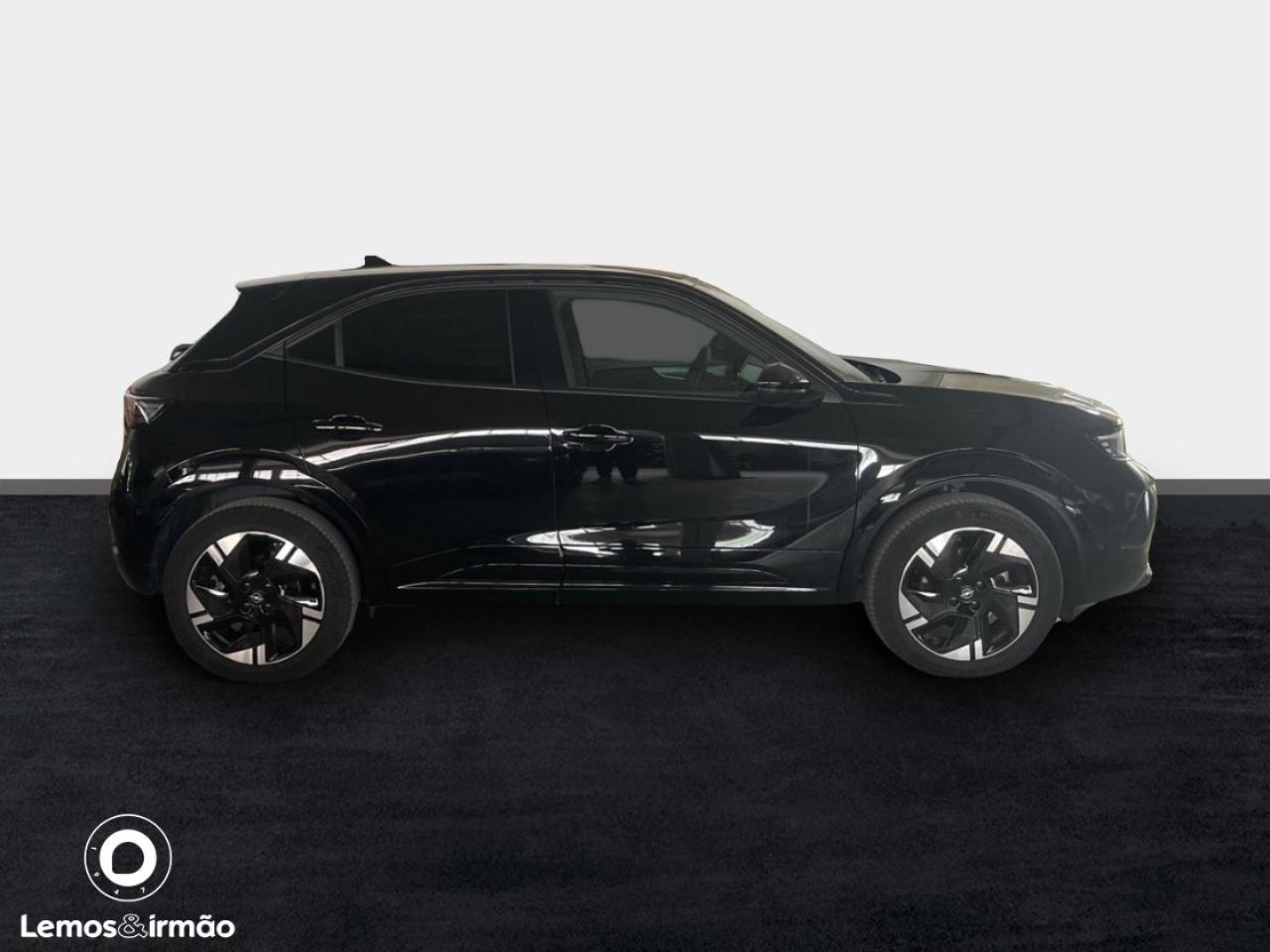 opel mokka 54 kwh gs at — photo 4