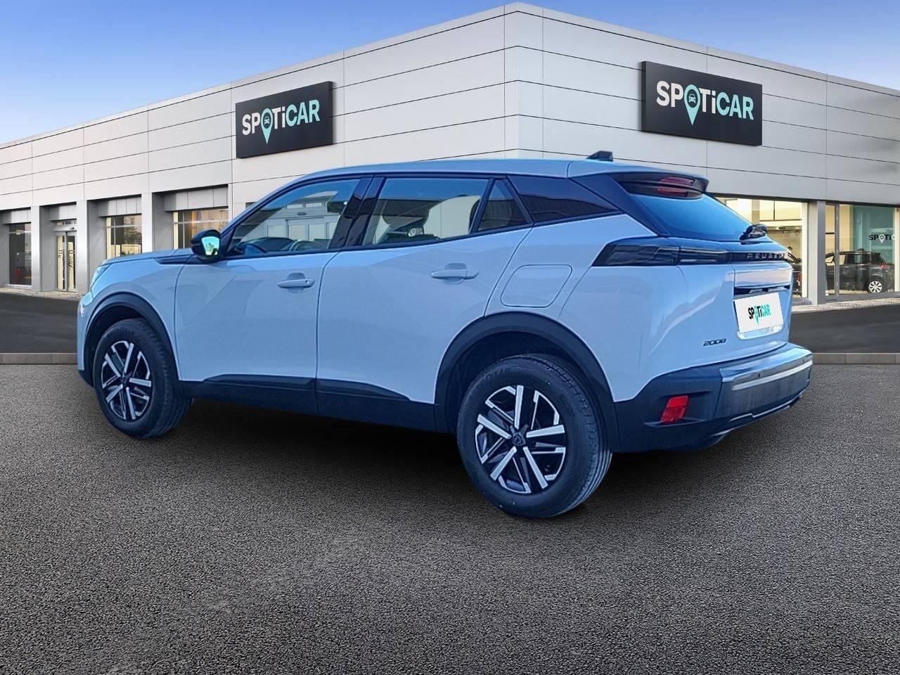 peugeot 2008 1.2 puretech 100cv active — photo 5