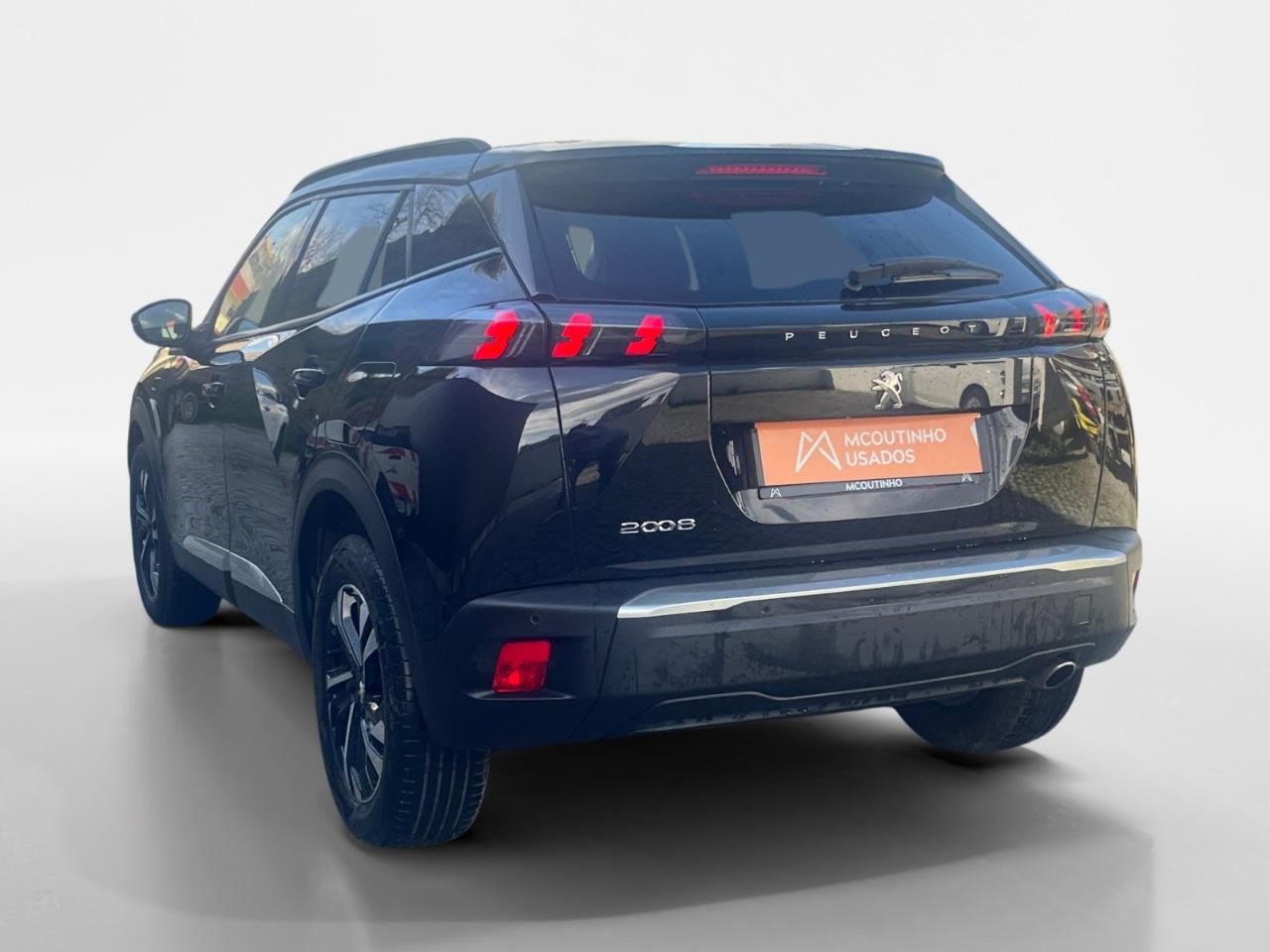 peugeot 2008 1.5 bluehdi allure — photo 3