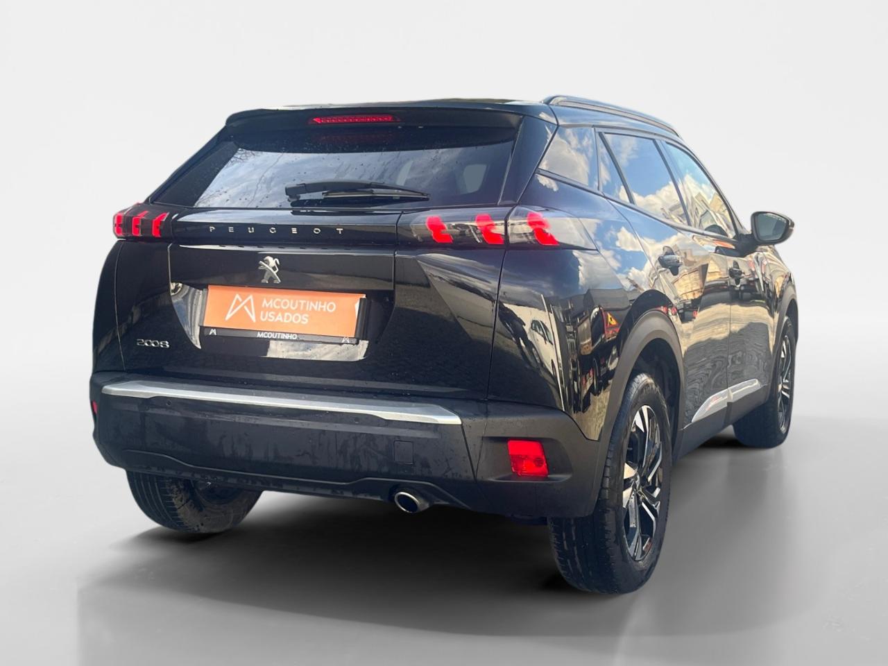 peugeot 2008 1.5 bluehdi allure — photo 5