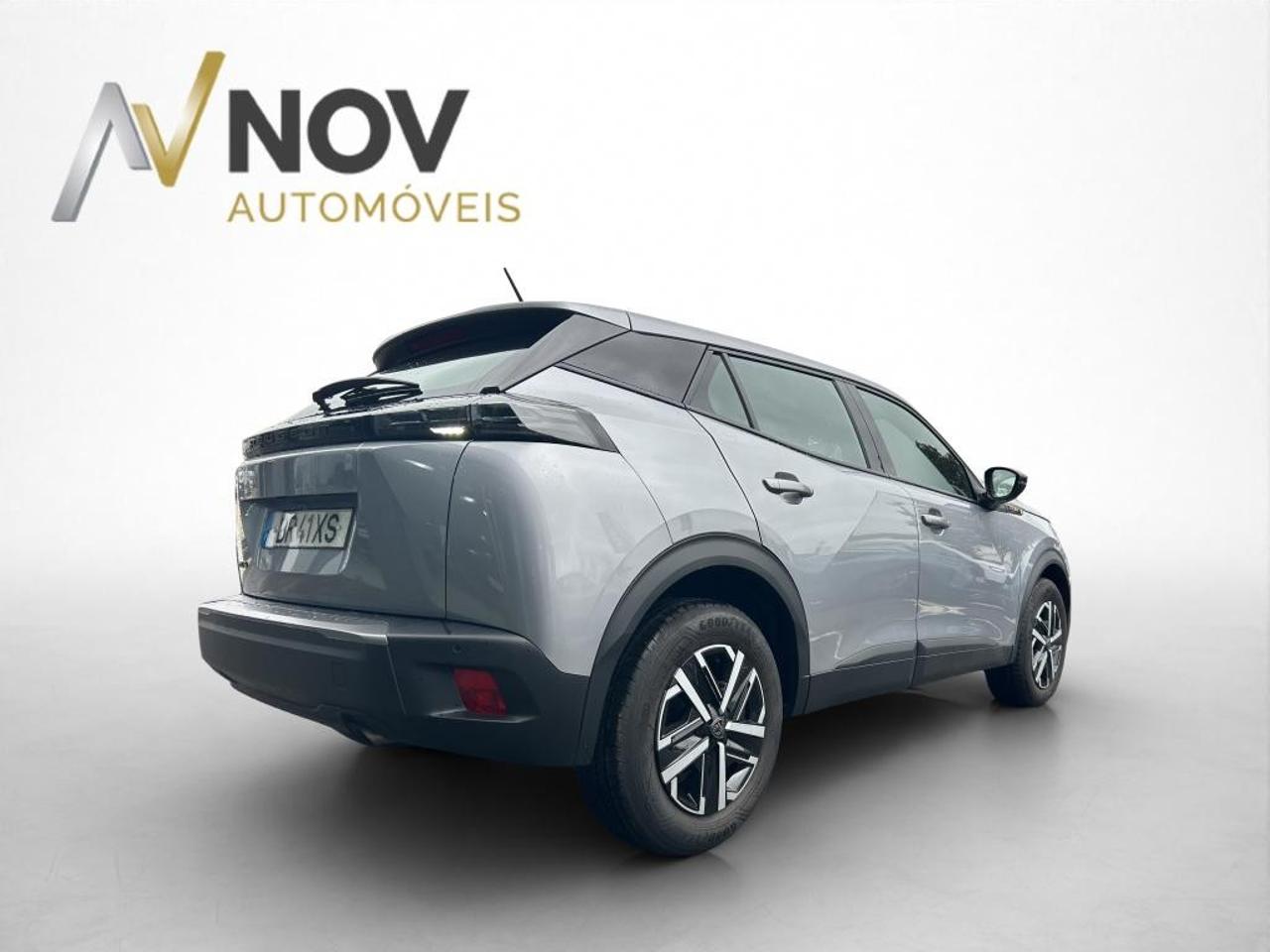 peugeot 2008 style 1.2 puretech 100cv cvm6 — photo 3