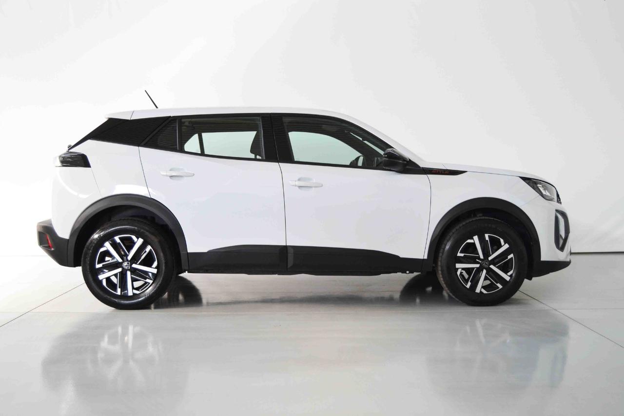 peugeot 2008 1.2 puretech style — photo 5