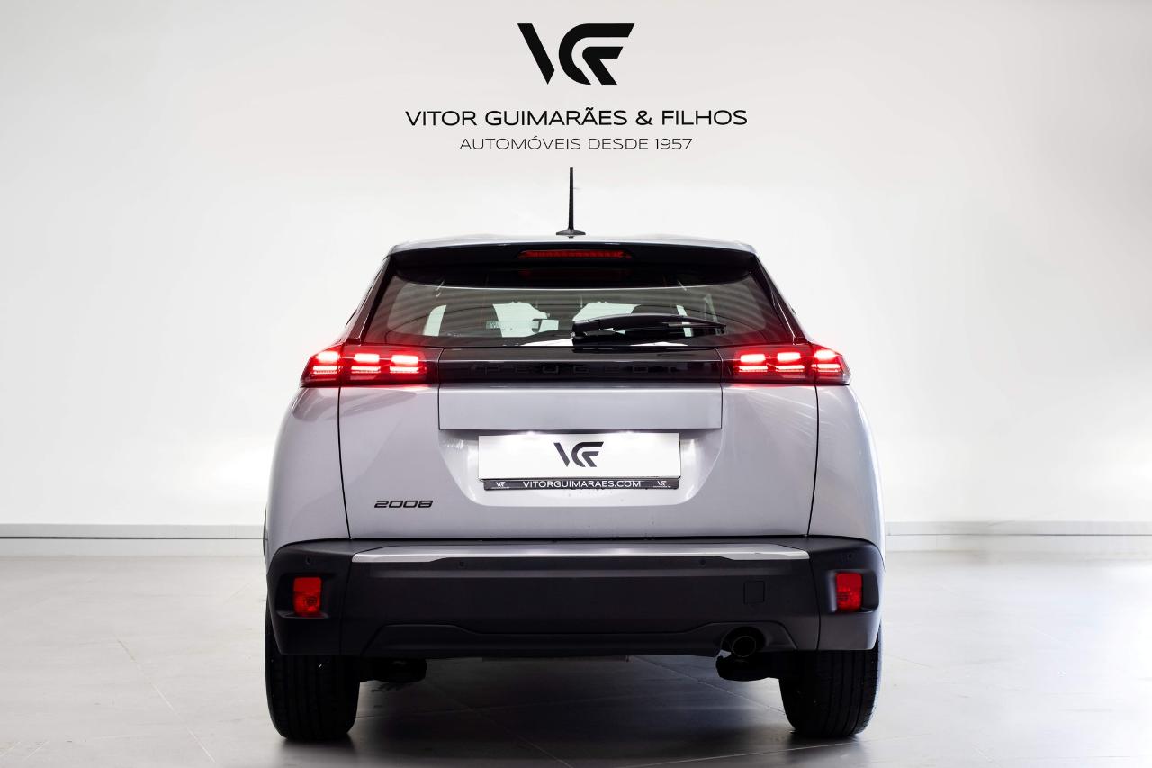 peugeot 2008 1.2 puretech active — photo 4