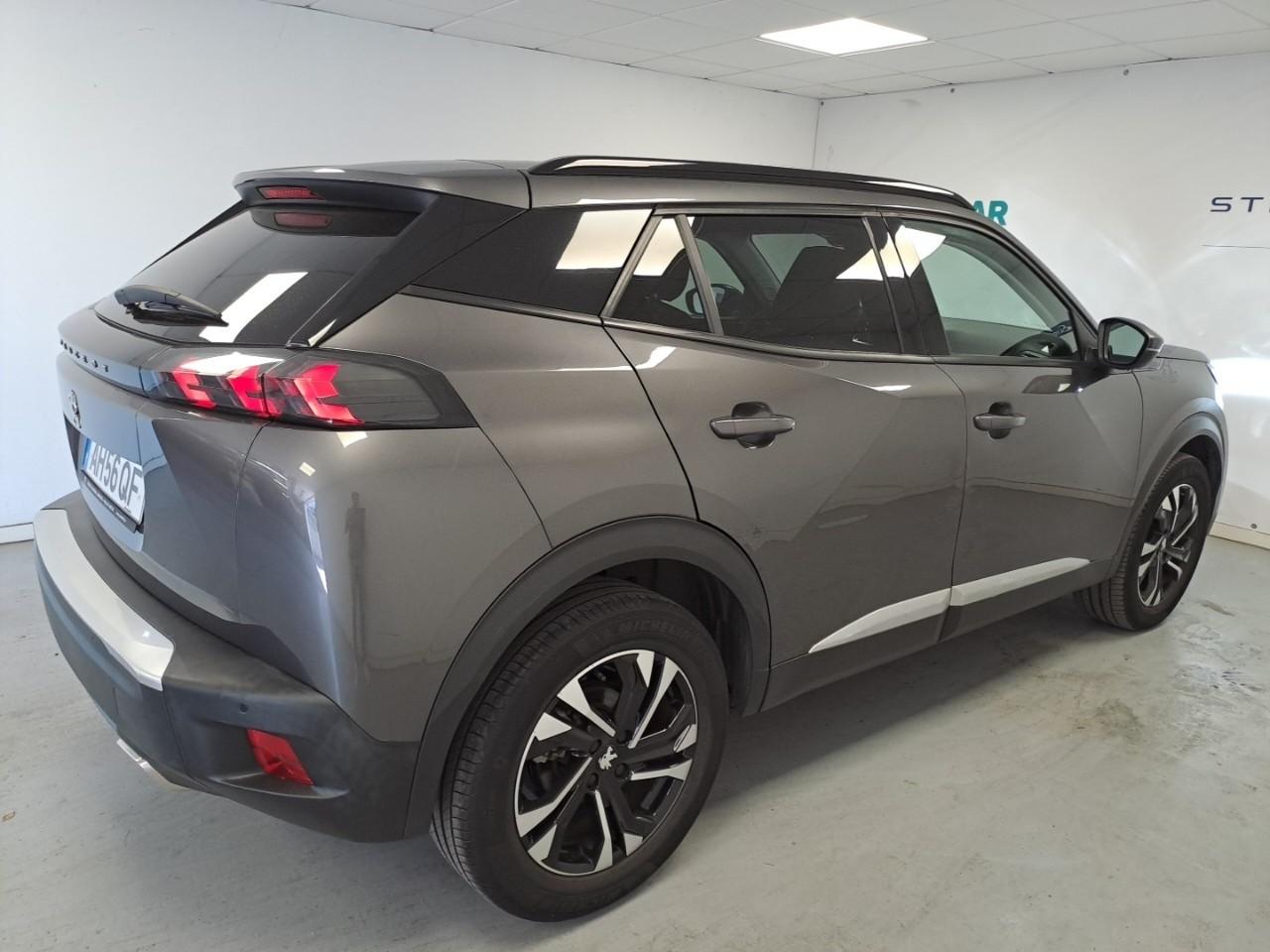 peugeot 2008 1.2 puretech 130cv  eat8 allure pack — photo 4